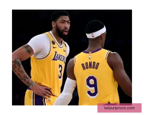 左手韧带恢复良好 浓眉获准参与轻度对抗训练 为全面复出奠定基础