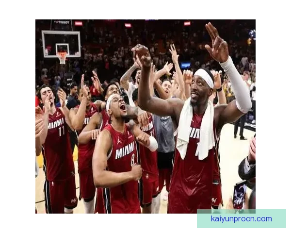 热火骑士大战前瞻阿德巴约韦尔联手震慑禁区艾伦复出能否助队复仇